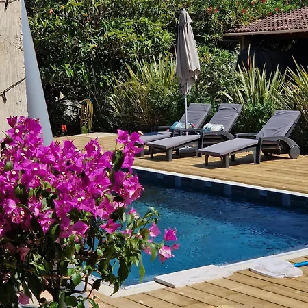 Casasantellix Apartment