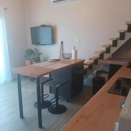 Apartment Casasantellix *