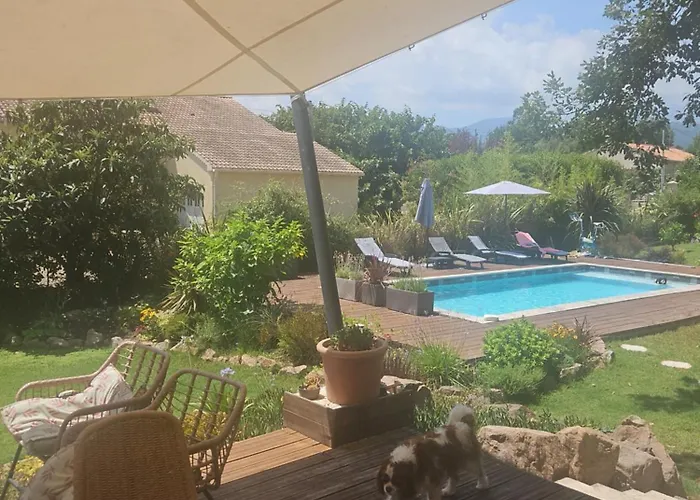 Casasantellix Appartement *